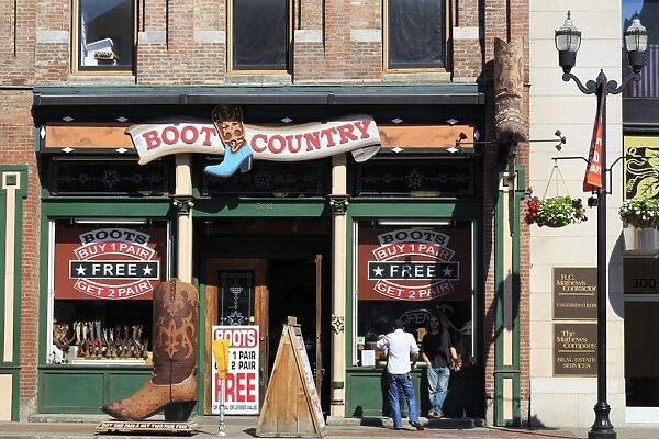 Boot store on Broadway Street, Nashville, Tennessee, United States of America, North America