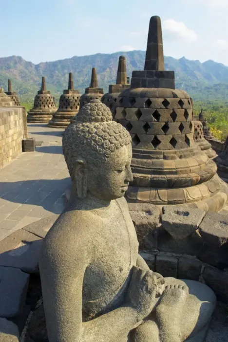 Framed Print : Borobudur, Buddhist archaeological site dating from the 9th century, UNESCO World Heritage Site Framed Print : Borobudur, Buddhist archaeological site dating from the 9th century, UNESCO World Heritage Site