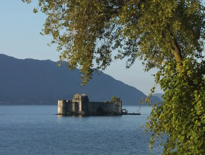 Framed Print : The Borromeos castles, Cannobio, Lake Maggiore, Italian Lakes, Piedmont Framed Print : The Borromeos castles, Cannobio, Lake Maggiore, Italian Lakes, Piedmont