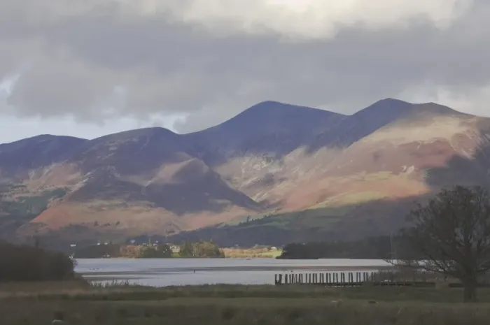 Framed Print : Borrowdale across Derwent Water to Skiddaw, Keswick, Lake District National Park, Cumbria, England, United Kingdom, Europe Framed Print : Borrowdale across Derwent Water to Skiddaw, Keswick, Lake District National Park, Cumbria, England, United Kingdom, Europe