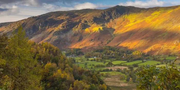 Framed Print : Borrowdale on south bank of Derwentwater, Lake District National Park, Cumbria, England Framed Print : Borrowdale on south bank of Derwentwater, Lake District National Park, Cumbria, England