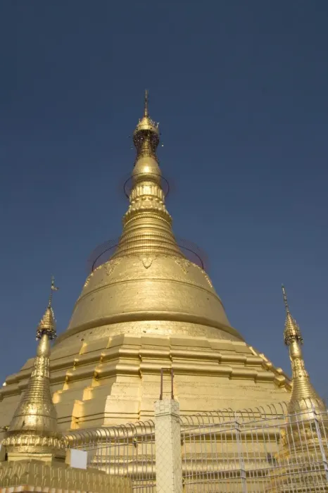 Framed Print : Botataung Pagoda, Yangon (Rangoon), Myanmar (Burma), Asia Framed Print : Botataung Pagoda, Yangon (Rangoon), Myanmar (Burma), Asia