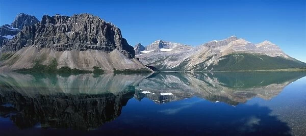Bow Lake, Rocky Mountains, Banff National Park, Alberta, Canada