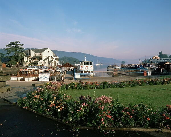 Bowness-on-Windermere, Bowness Bay, Lake District, Cumbria, England, United Kingdom