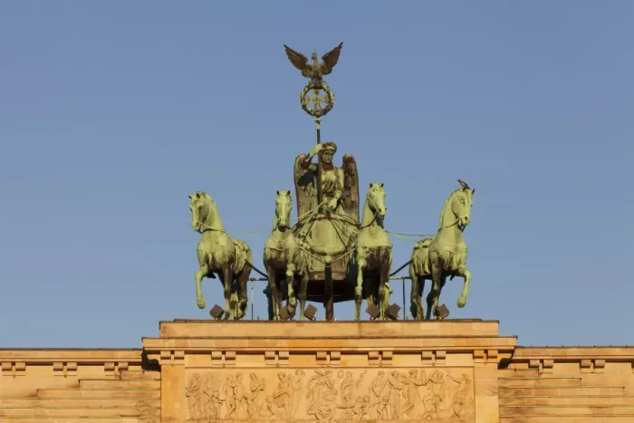Framed Print : Brandenburg Gate (Brandenburger Tor), Quadriga, Berlin Mitte, Berlin, Germany, Europe Framed Print : Brandenburg Gate (Brandenburger Tor), Quadriga, Berlin Mitte, Berlin, Germany, Europe
