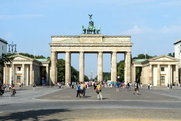 Framed Print : Brandenburger Tor, Berlin, Brandenburg, Germany, Europe Framed Print : Brandenburger Tor, Berlin, Brandenburg, Germany, Europe