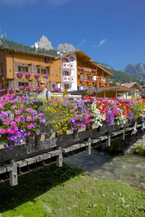 Framed Print : Bridge and flowers, Pozza di Fassa, Fassa Valley, Trento Province, Trentino-Alto Adige / South Tyrol, Italian Dolomites, Italy, Europe Framed Print : Bridge and flowers, Pozza di Fassa, Fassa Valley, Trento Province, Trentino-Alto Adige / South Tyrol, Italian Dolomites, Italy, Europe