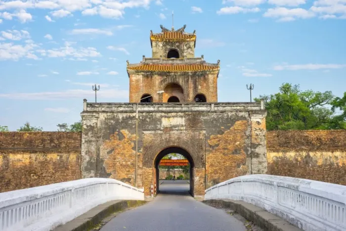 Framed Print : Bridge and gate tower (Cua Ngan) through ancient city walls of Imperial City, Hue Framed Print : Bridge and gate tower (Cua Ngan) through ancient city walls of Imperial City, Hue