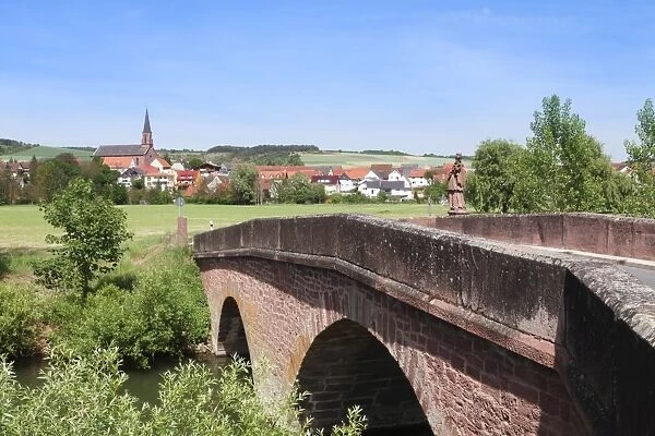 Bridge over Tauber River, Taubertal Valley, Hochausen, Romantic Road (Romantische Strasse), Baden Wurttemberg, Germany, Europe