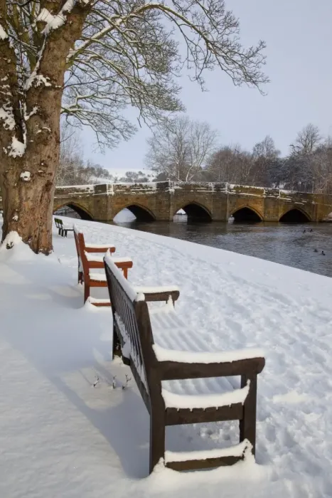 Framed Print : Bridge over the Wye River in winter, Bakewell, Derbyshire, England, United Kingdom, Europe Framed Print : Bridge over the Wye River in winter, Bakewell, Derbyshire, England, United Kingdom, Europe