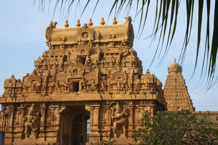 Framed Print : Bridhadishwara temple, UNESCO World Heritage Site, Thanjavur (Tanjore), Tamil Nadu, India, Asia Framed Print : Bridhadishwara temple, UNESCO World Heritage Site, Thanjavur (Tanjore), Tamil Nadu, India, Asia