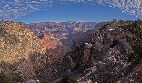 Bright Angel Trail at Grand Canyon South Rim viewed from the Trailview Overlook along Hermit Road, Grand Canyon, UNESCO World Heritage Site, Arizona, United States of America, North America