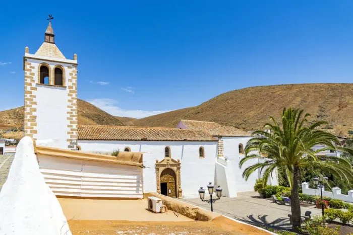 Framed Print : Bright blue sky over the whitewashed church of Iglesia de Santa Maria, Betancuria Framed Print : Bright blue sky over the whitewashed church of Iglesia de Santa Maria, Betancuria