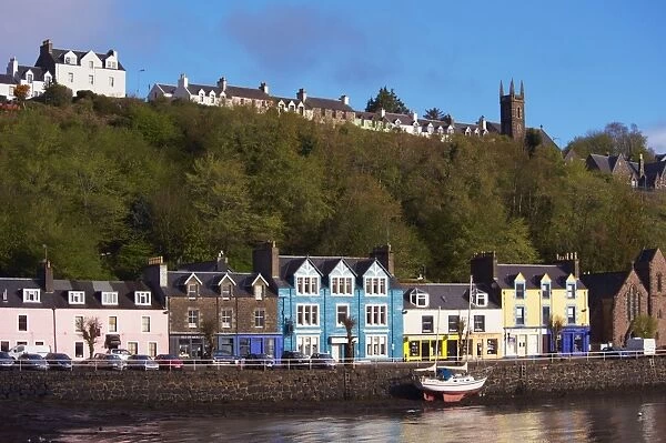 Brightly coloured houses in the fishing port of Tobermory, Isle of Mull
