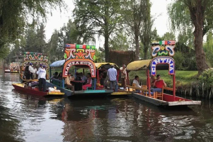 Framed Print : Brightly painted boats, Xochimilco, Trajinera, Floating Gardens, Canals, UNESCO World Heritage Site, Mexico City, Mexico, North America Framed Print : Brightly painted boats, Xochimilco, Trajinera, Floating Gardens, Canals, UNESCO World Heritage Site, Mexico City, Mexico, North America