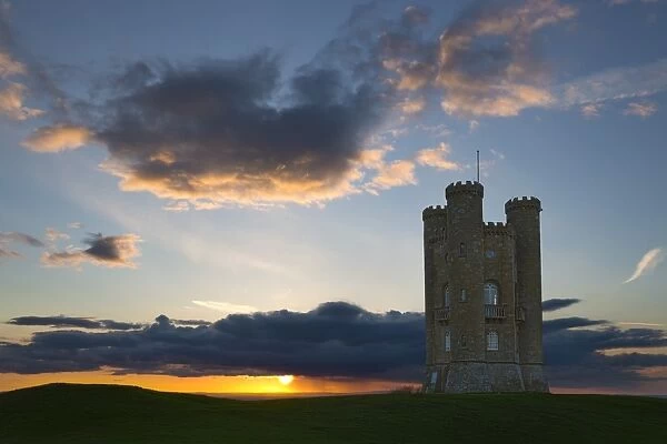 Broadway Tower at sunset, Broadway, Cotswolds, Worcestershire, England, United Kingdom, Europe