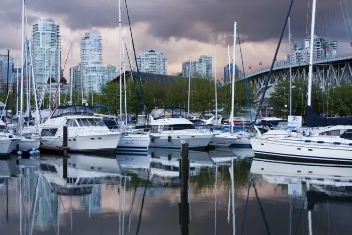 Framed Print : Brokers Bay Marina and Granville Street Bridge, False Creek, Vancouver Framed Print : Brokers Bay Marina and Granville Street Bridge, False Creek, Vancouver
