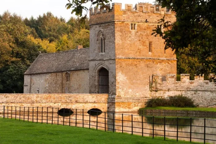 Framed Print : Broughton Castle, Broughton, Oxfordshire, England, United Kingdom, Europe