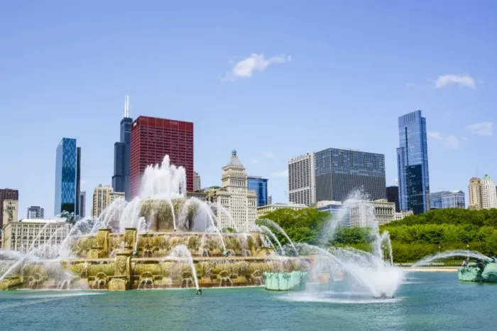 Framed Print : Buckingham Fountain, Grant Park, Chicago, Illinois, United States of America, North Framed Print : Buckingham Fountain, Grant Park, Chicago, Illinois, United States of America, North