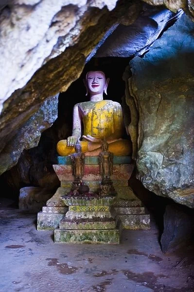 Buddha hidden in the Tham Sang Caves, Vang Vieng, Laos, Indochina, Southeast Asia, Asia