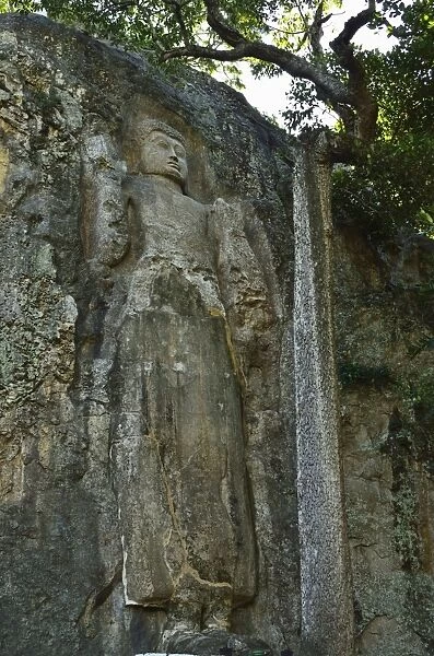 Buddha image, Dhowa Rock Temple, Bandarawela, Sri Lanka, Asia