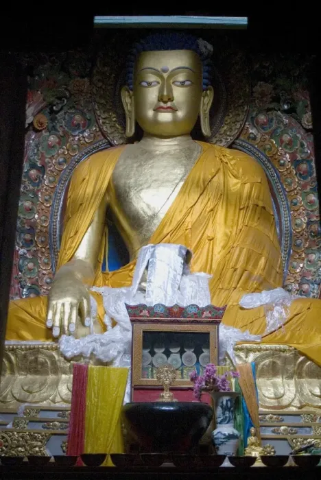 Framed Print : Buddha, Mindroling Monastery, Tibet, China, Asia Framed Print : Buddha, Mindroling Monastery, Tibet, China, Asia