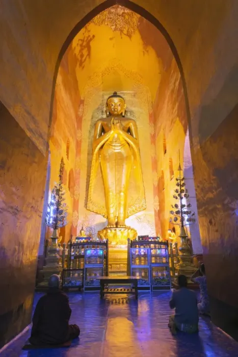 Framed Print : Buddha statue, Ananda temple, Bagan (Pagan), Myanmar (Burma), Asia Framed Print : Buddha statue, Ananda temple, Bagan (Pagan), Myanmar (Burma), Asia