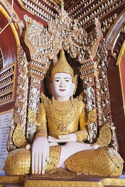 Buddha statue, Thanboddhay Paya temple, Monywa, Myanmar (Burma), Asia