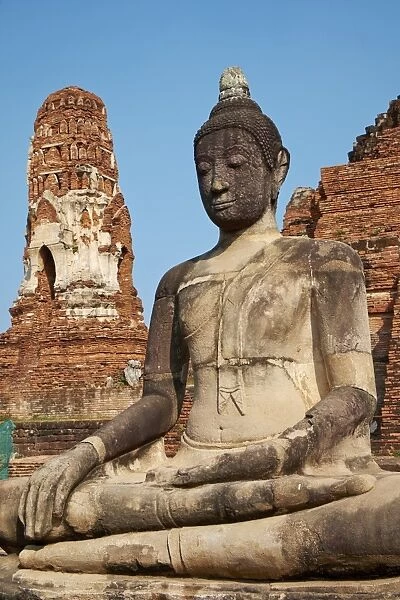 Buddha statue, Wat Mahatat, Ayutthaya Historical Park, UNESCO World Heritage Site, Ayutthaya, Thailand, Southeast Asia, Asia