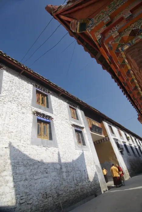 Framed Print : Buddhist monastery, Jingang Si, Kanding, Sichuan, China, Asia