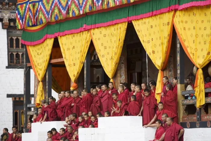 Framed Print : Buddhist monks watching festival (Tsechu), Trashi Chhoe Dzong, Thimphu, Bhutan, Asia Framed Print : Buddhist monks watching festival (Tsechu), Trashi Chhoe Dzong, Thimphu, Bhutan, Asia