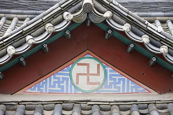 Buddhist symbol of a swatiska, Seoul, South Korea, Asia