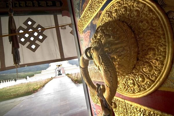 Buddhist temple door, Ganzi (Garze), Sichuan, China, Asia
