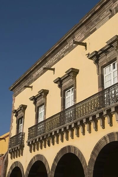 Detail of building, San Miguel de Allende (San Miguel), Guanajuato State