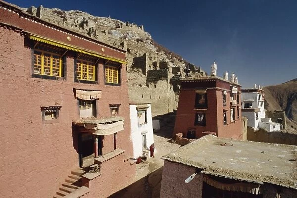 Buildings at Ganden Monastery near Lhasa, Tibet, China, Asia