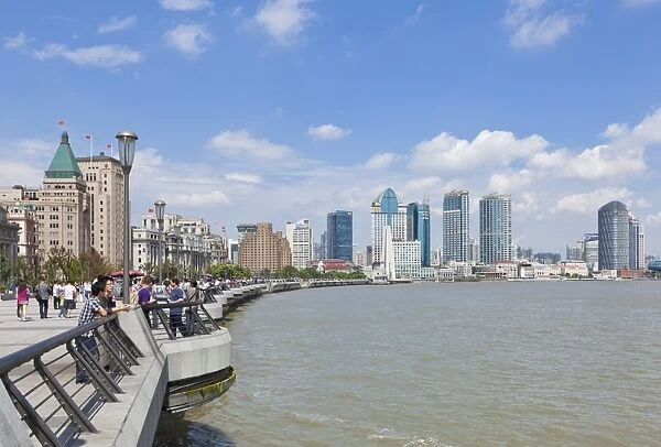 The Bund Colonial Buildings and skyline, Huangpu River, Shanghai, China, Asia