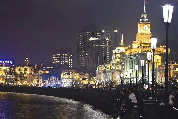 The Bund at night, Customs House, built in 1927, on the right, Shanghai, China, Asia