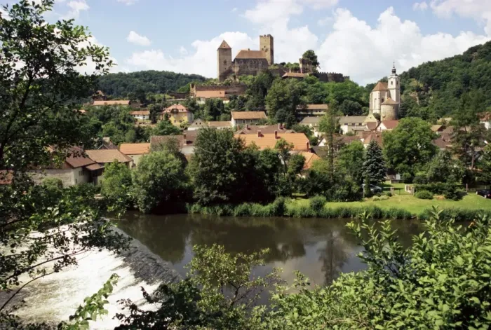 Framed Print : Burg Hardegg, viewed from Czech side of the River Thaya, which forms the border Framed Print : Burg Hardegg, viewed from Czech side of the River Thaya, which forms the border