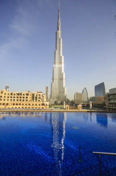 Framed Print : Burj Khalifa reflected in hotel swimming pool, Dubai, United Arab Emirates, Middle East Framed Print : Burj Khalifa reflected in hotel swimming pool, Dubai, United Arab Emirates, Middle East