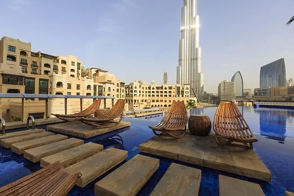 Burj Khalifa seen from hotel swimming pool, Dubai, United Arab Emirates, Middle East