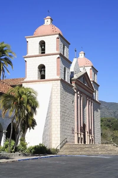 CA60701. Santa Barbara Mission, Santa Barbara