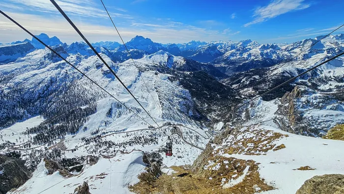 Framed Print : Cable car on Lagazuoi mountain, Dolomites, Italy Framed Print : Cable car on Lagazuoi mountain, Dolomites, Italy