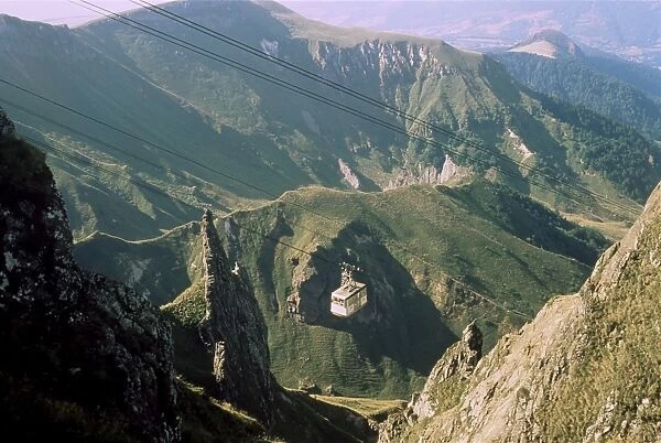 Cable car to summit of Puy de Sancy, Parc Naturel Regional des Volcans d Auvergne