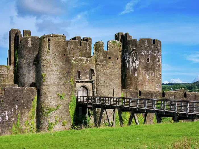 Framed Print : Caerphilly Castle, Caerphilly, Gwent, Wales, United Kingdom, Europe Framed Print : Caerphilly Castle, Caerphilly, Gwent, Wales, United Kingdom, Europe