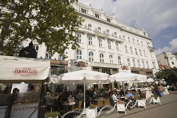 Cafe Gerbeaud, Budapest, Hungary, Europe