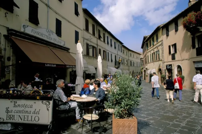 Framed Print : Cafe, Montalcino Framed Print : Cafe, Montalcino