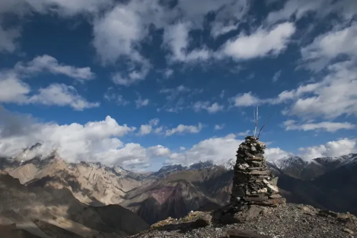 Framed Print : A cairn on top of the Dung Dung La in Ladakh, a remote Himalayan region in north India Framed Print : A cairn on top of the Dung Dung La in Ladakh, a remote Himalayan region in north India