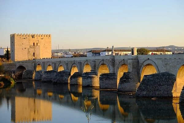 Calahorra Tower and the Roman bridge (Puente Romano) over the Rio Guadalquivir, UNESCO