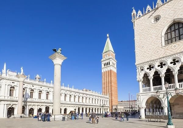 Campanile tower, Palazzo Ducale (Doges Palace), Piazzetta, St. Marks Square, Venice