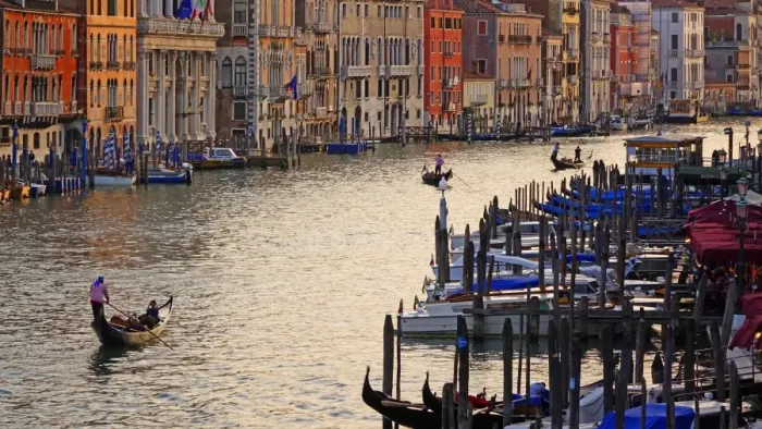 Framed Print : Canal Grande (Grand Canal), Venice, UNESCO World Heritage Site, Veneto, Italy, Europe Framed Print : Canal Grande (Grand Canal), Venice, UNESCO World Heritage Site, Veneto, Italy, Europe